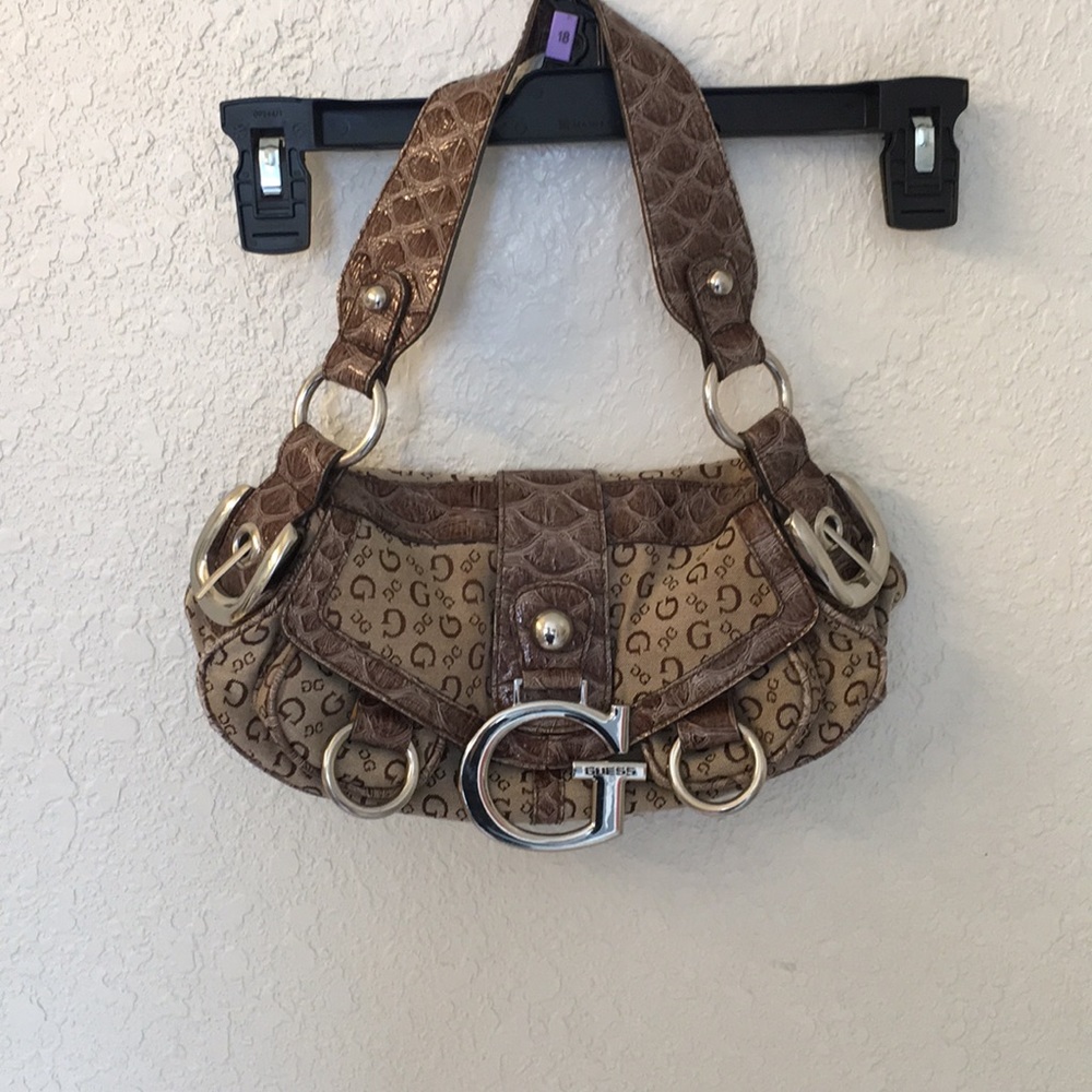 Guess purse